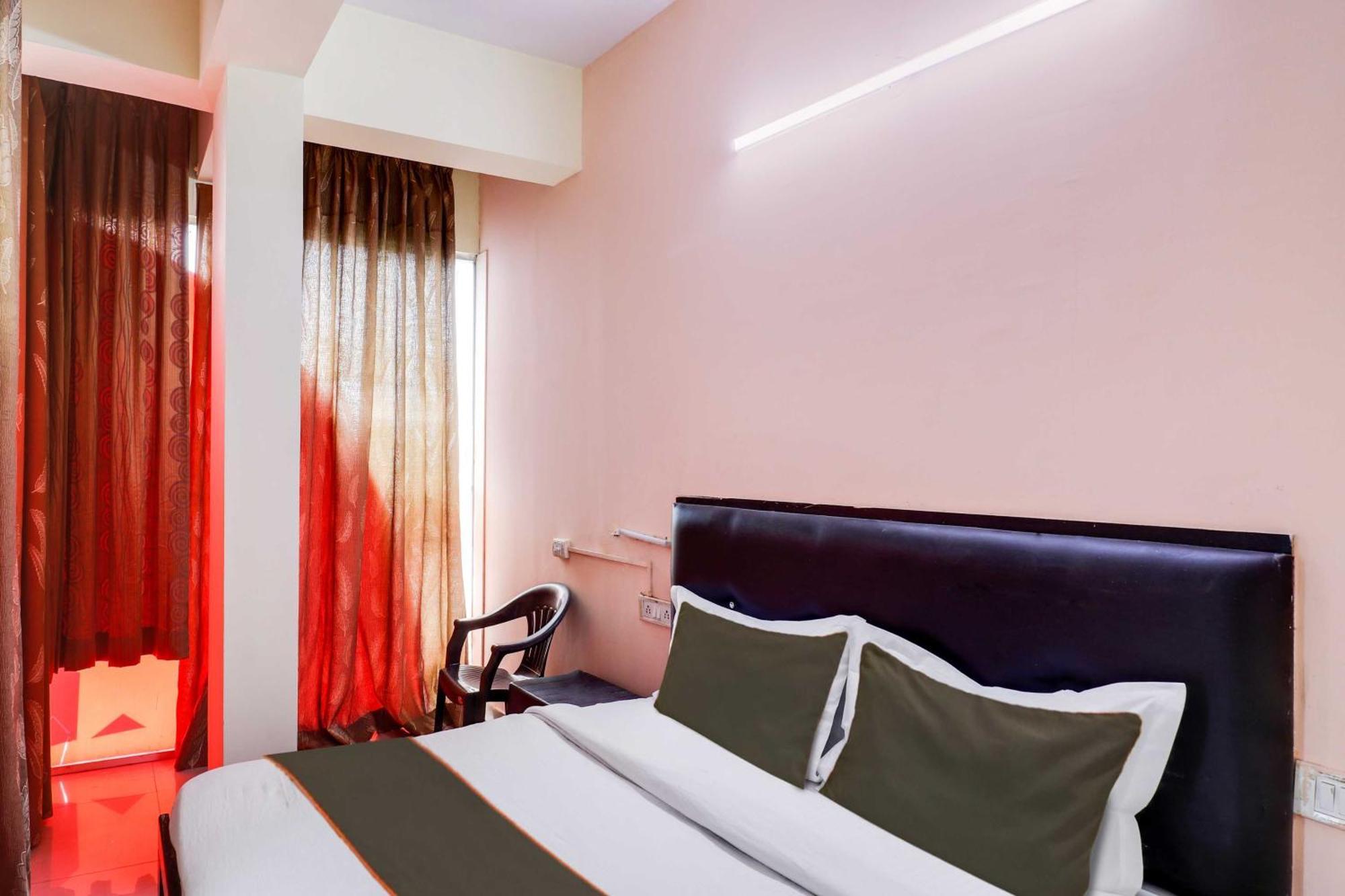 Hotel O Royal Galaxy Бангалор Екстериор снимка