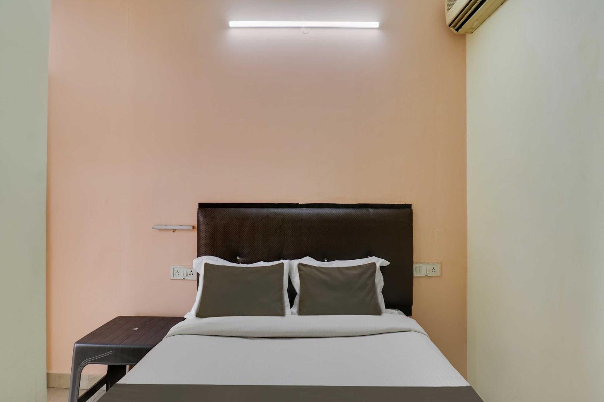 Hotel O Royal Galaxy Бангалор Екстериор снимка